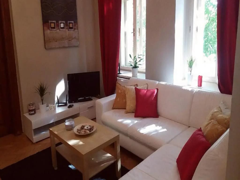 Spacious 3BDR Wenceslas Square - photo 22