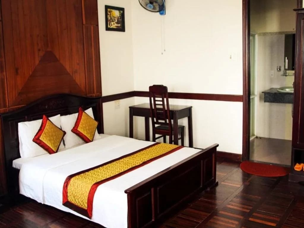 Hung Vuong Hotel - photo 2