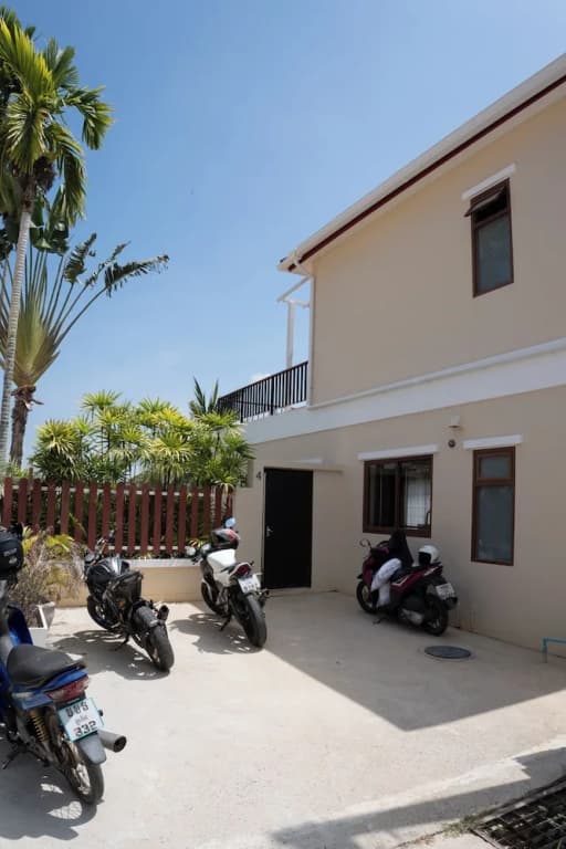 East Villa 4 - photo 1