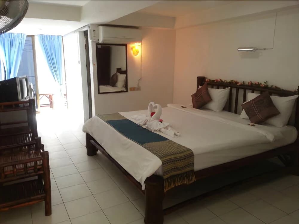 Divers Inn - photo 6