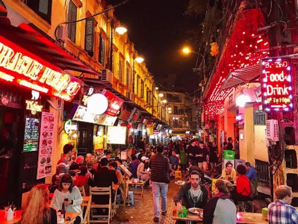 Dollar Homestay & Travel - photo 12