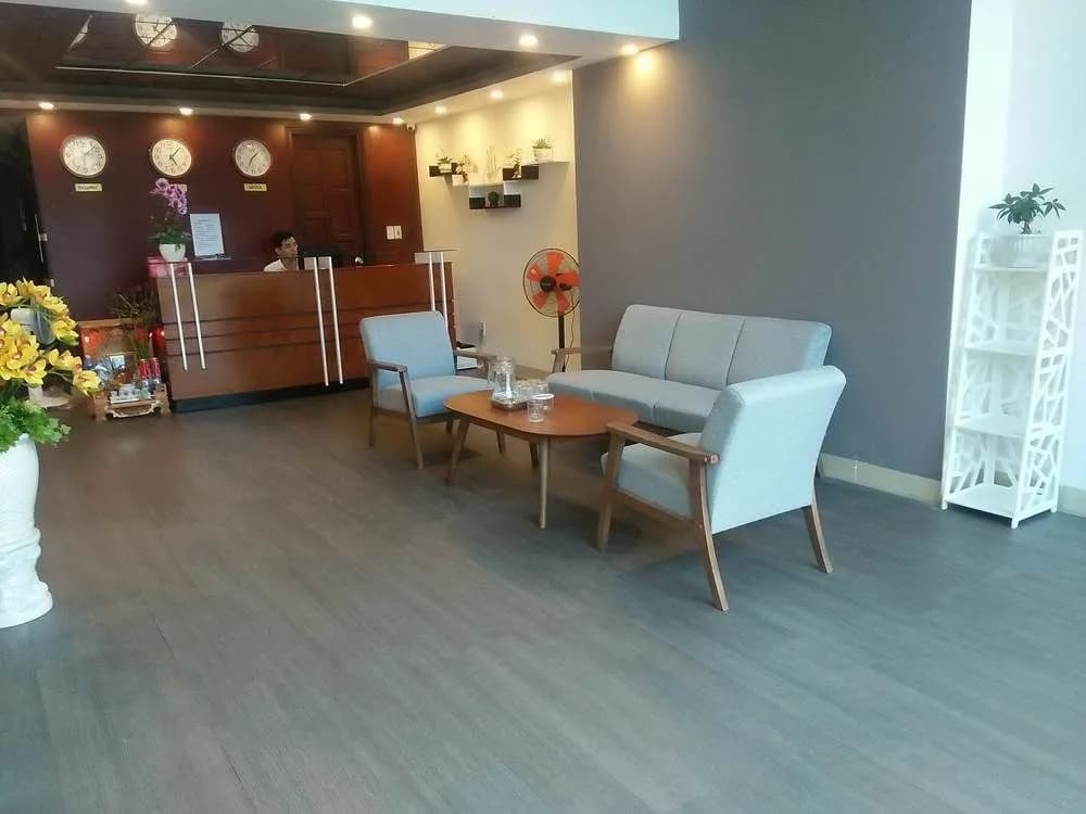 OYO 132 Ochna Hotel - photo 17