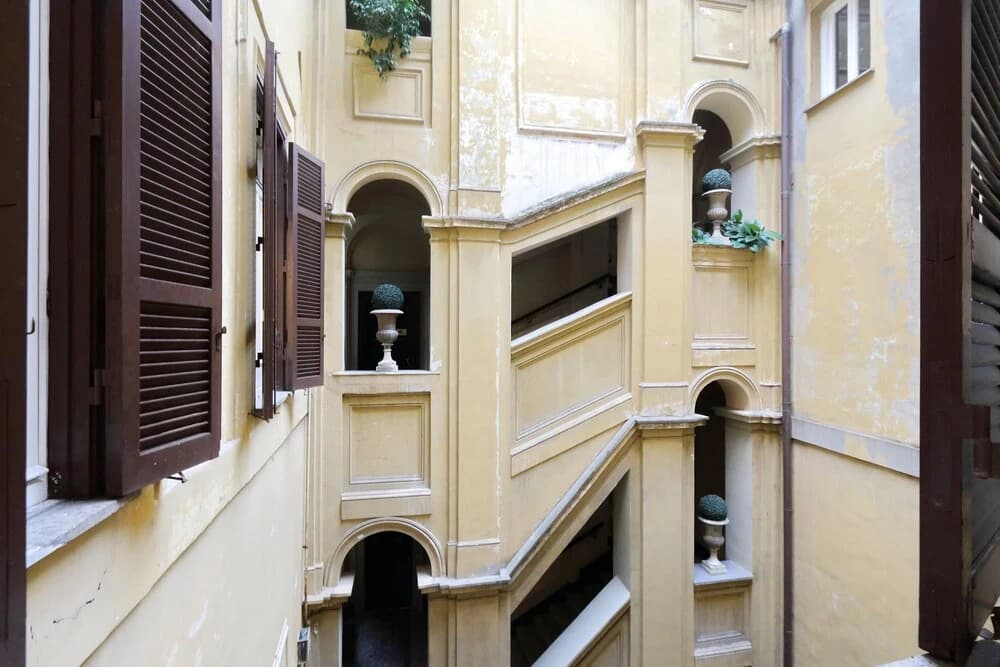 Spanish Steps House - main photo