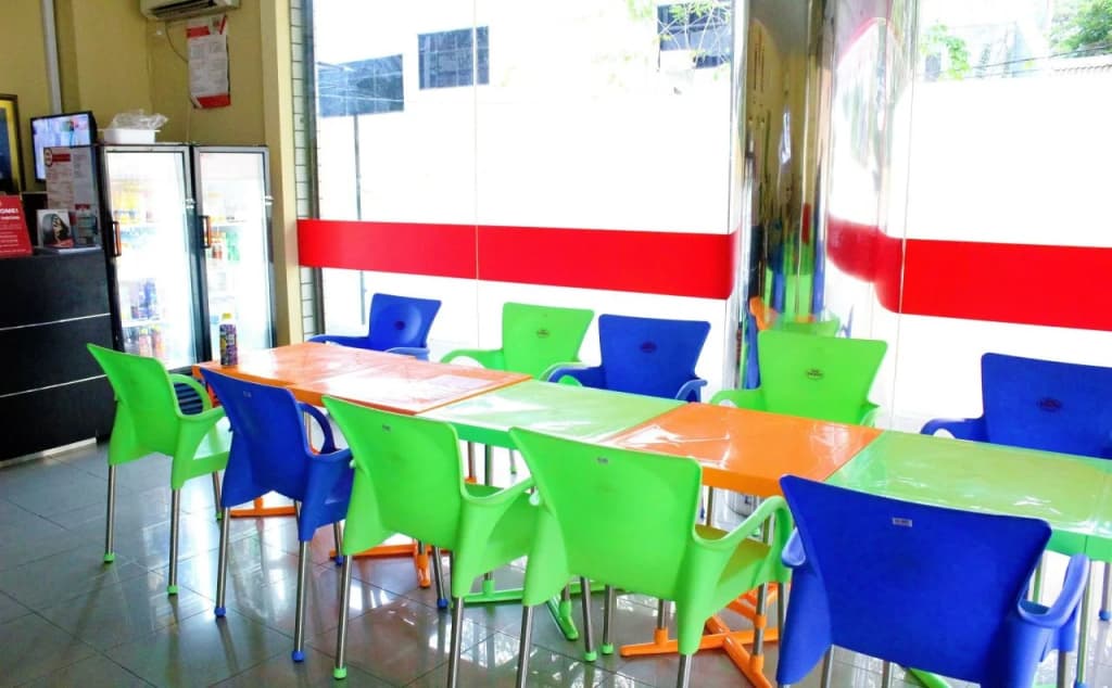 Hotel Rals Jakarta - photo 9