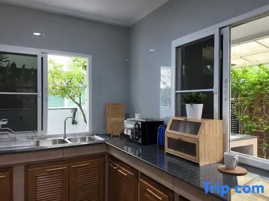 House at Donmuang - photo 9