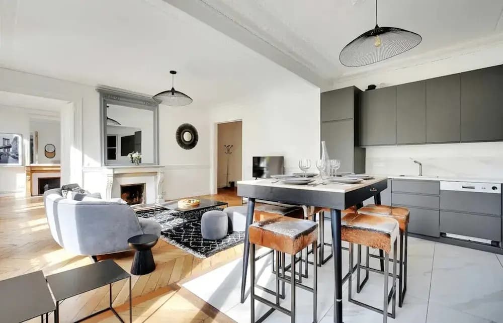Sublime Apartment Center of Paris Le Marais 3 Bdrs - photo 7