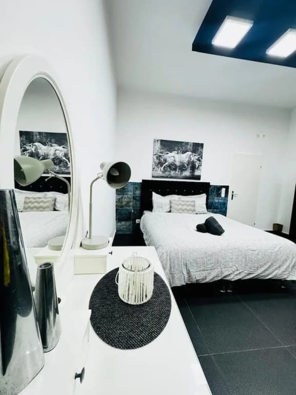 Stylish Studio Apt Near Rathausplatz - photo 9
