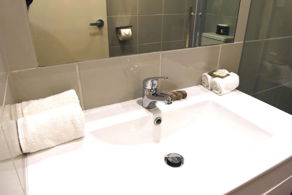 Buckingham Apartments - photo 8