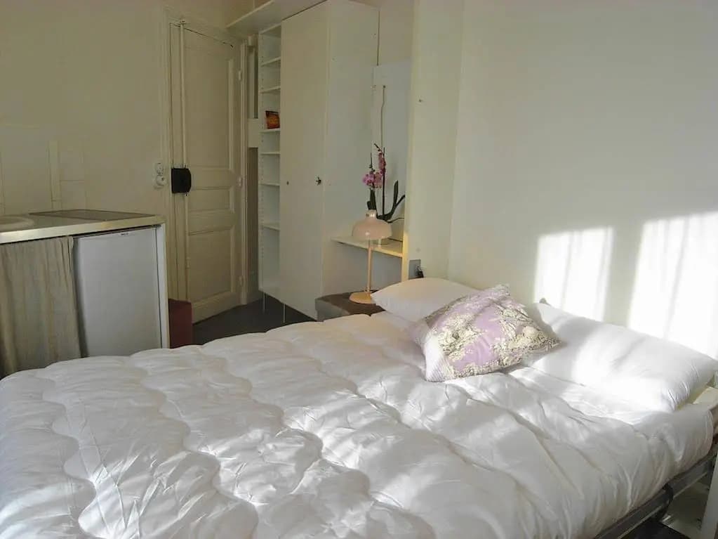 Cute Nest in Marais District - photo 2