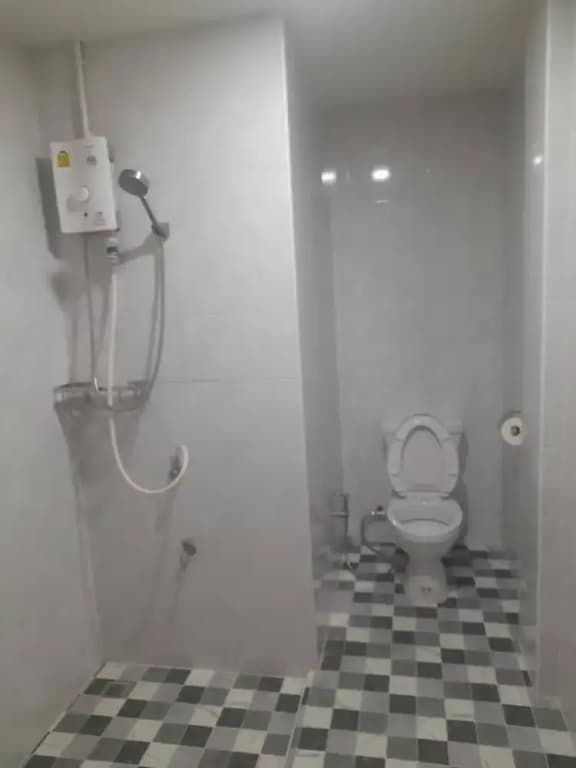 Tom Guest house - photo 6