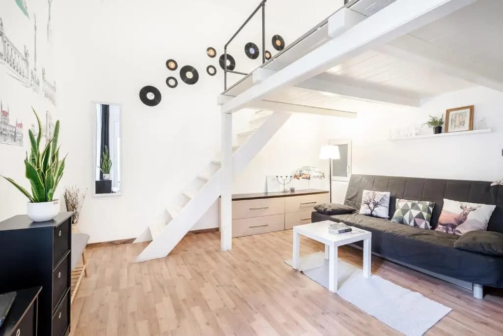 BpR Vinyl Style Studio Home with A/C - photo 9