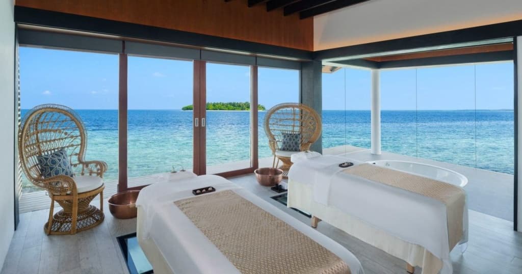 The Westin Maldives Miriandhoo Resort - photo 7