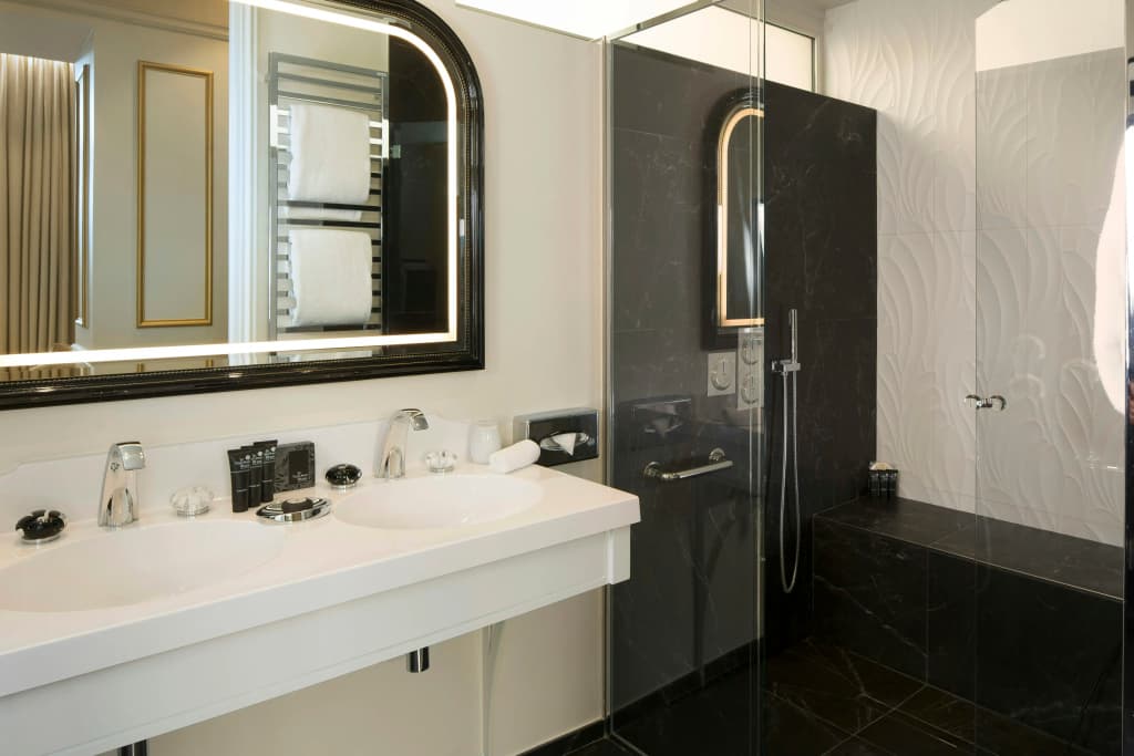 Hotel Le Narcisse Blanc & Spa - photo 34
