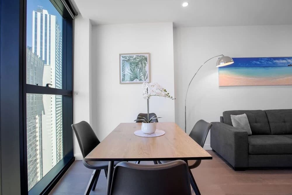 Charming Gem In Center Melbourne - photo 5