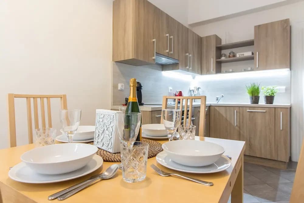 Bright And Spacious By Easybnb - photo 11