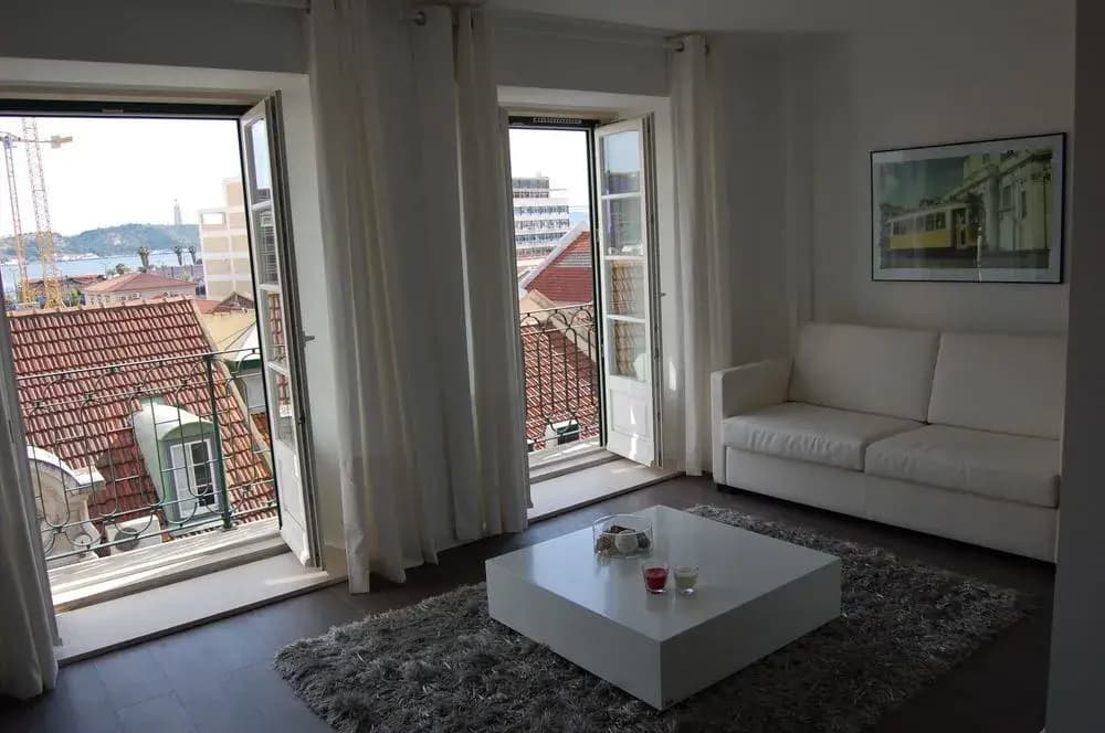 Wallis Apartments - photo 19