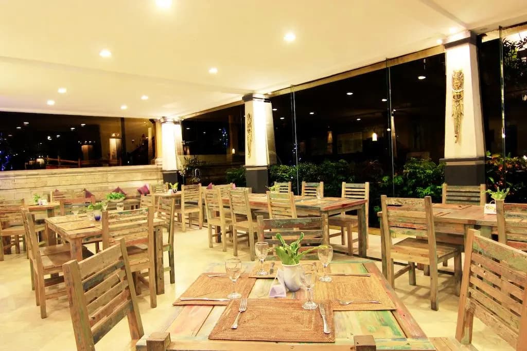 Royal Hotel and Villa Bali - photo 23