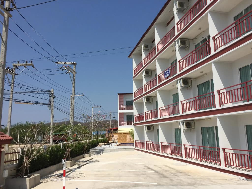 Laong Residence - main photo