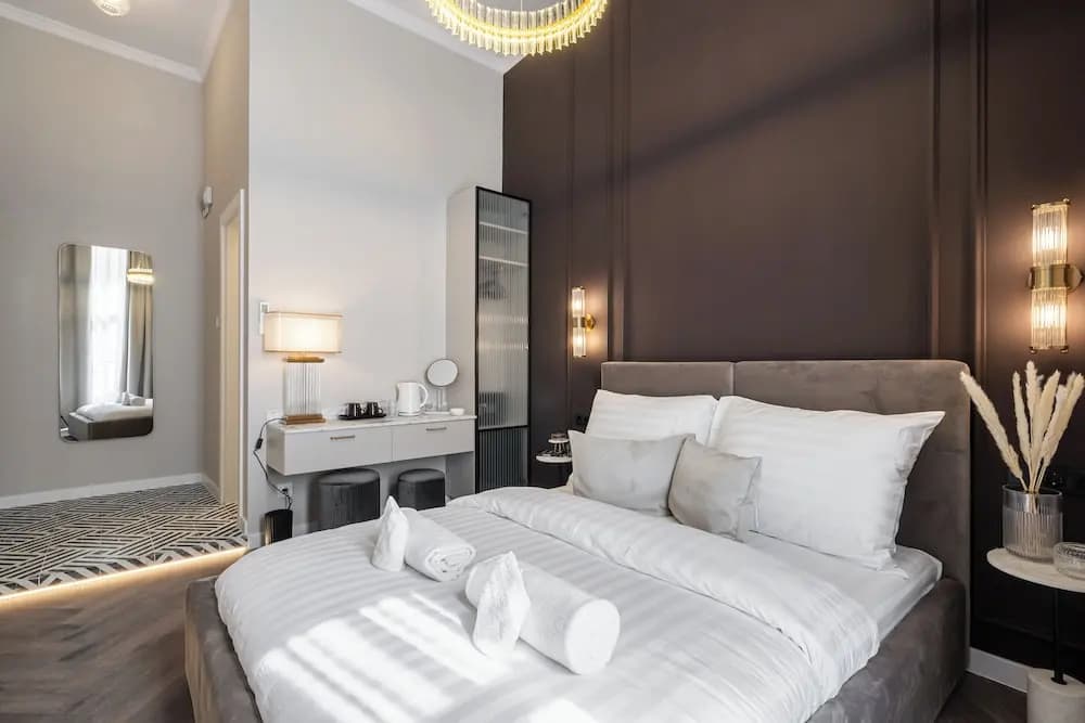 Timeless Boutique Suites by BQA - photo 6