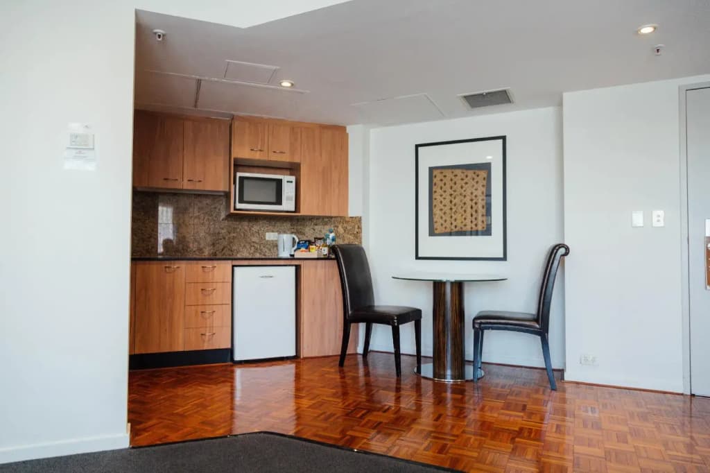 Seasons Darling Harbour Sydney Apartments - photo 18