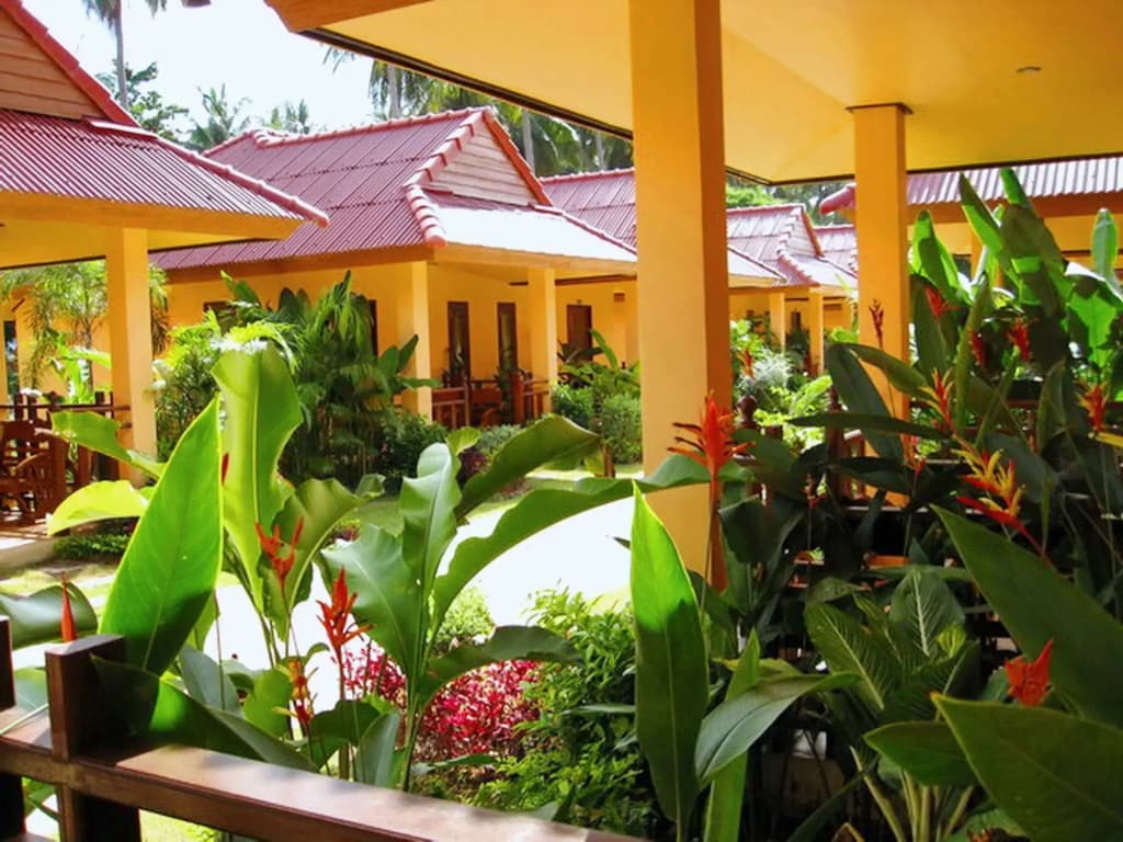 Lanta Pavilion Resort - photo 16