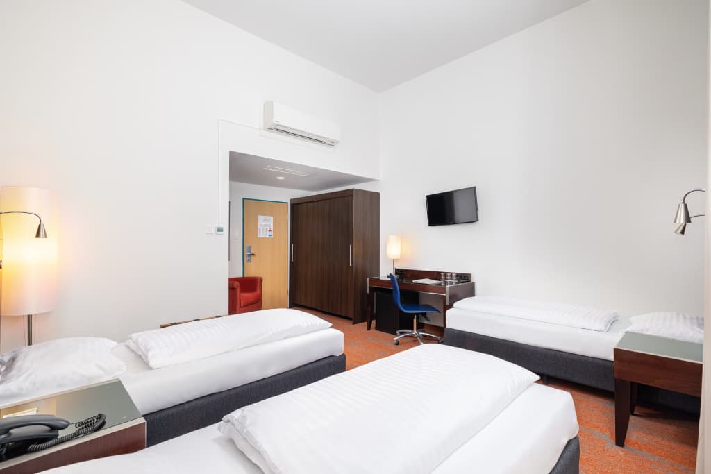 City Hotel Matyas - photo 3