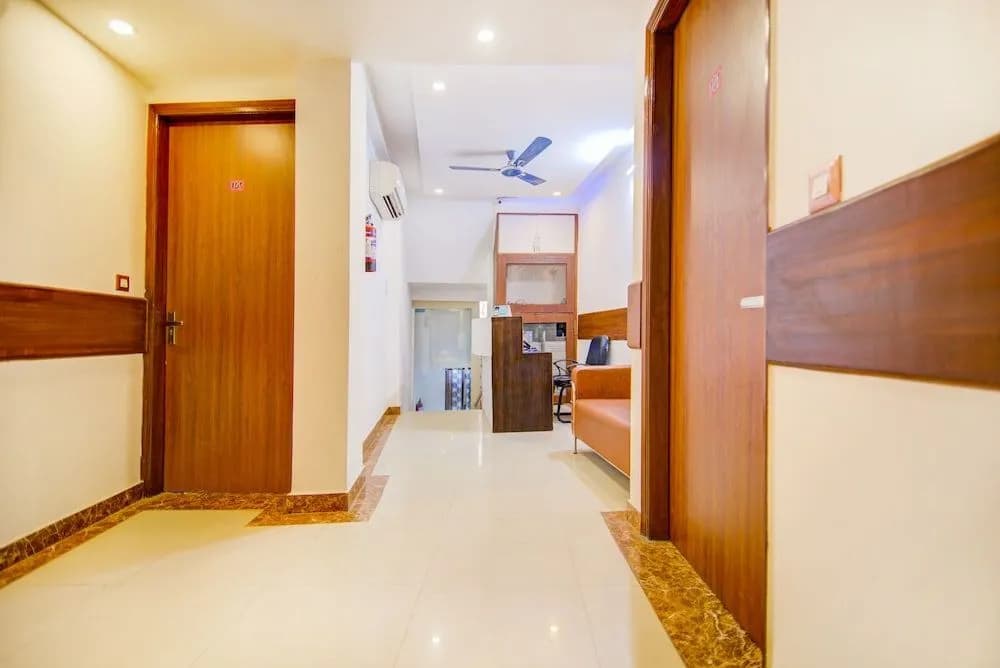 Townhouse 780 Hotel VM Residency - photo 14