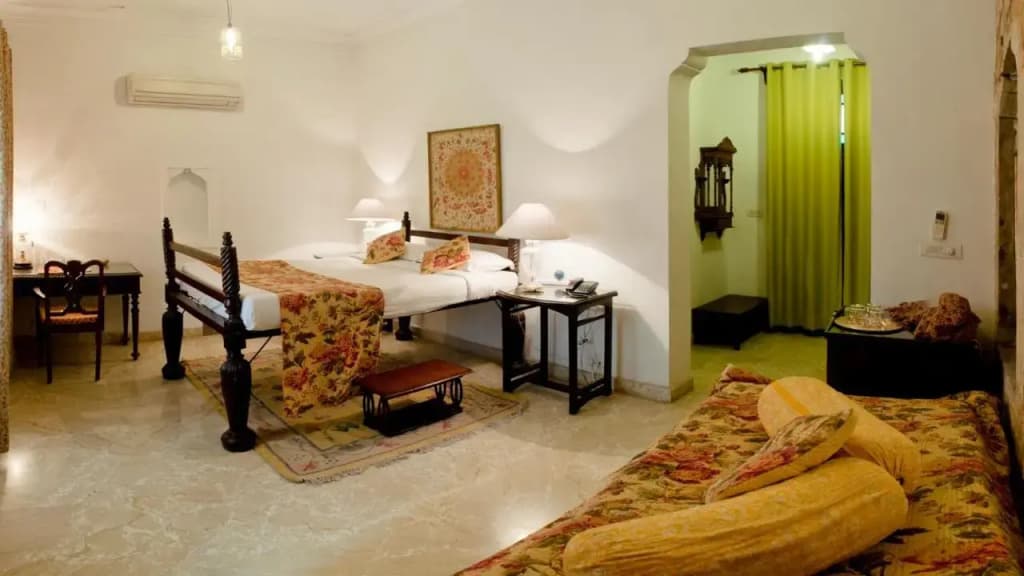 Neemrana'S - Deo Bagh - photo 25