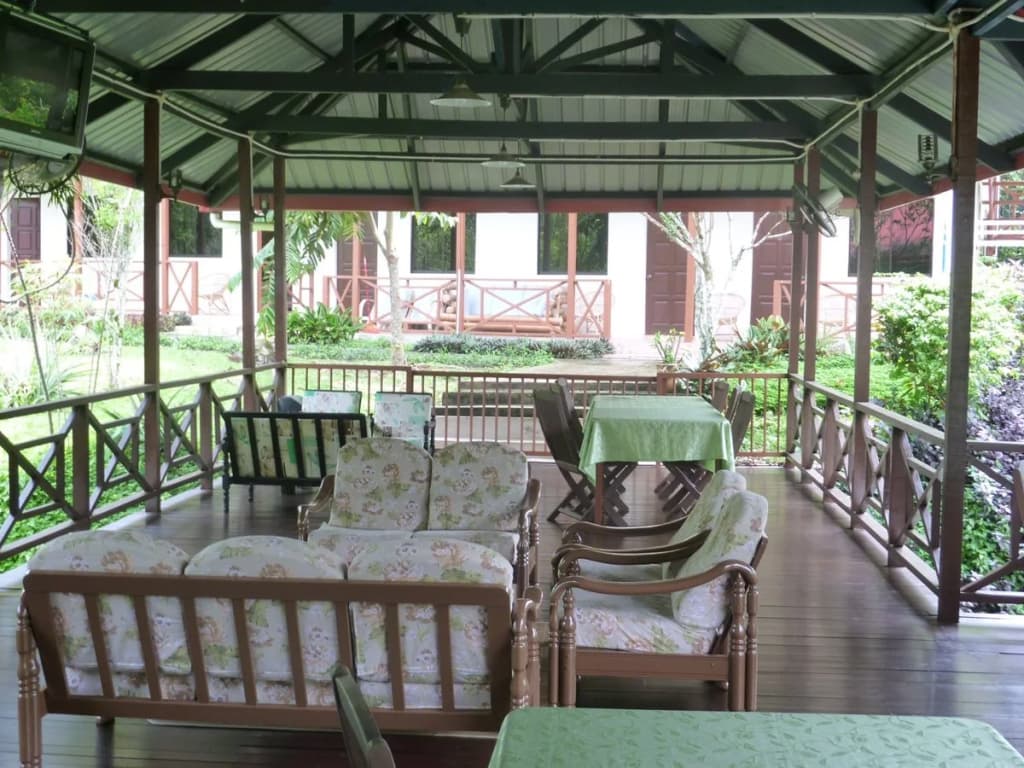 Slagon Homestay - photo 2