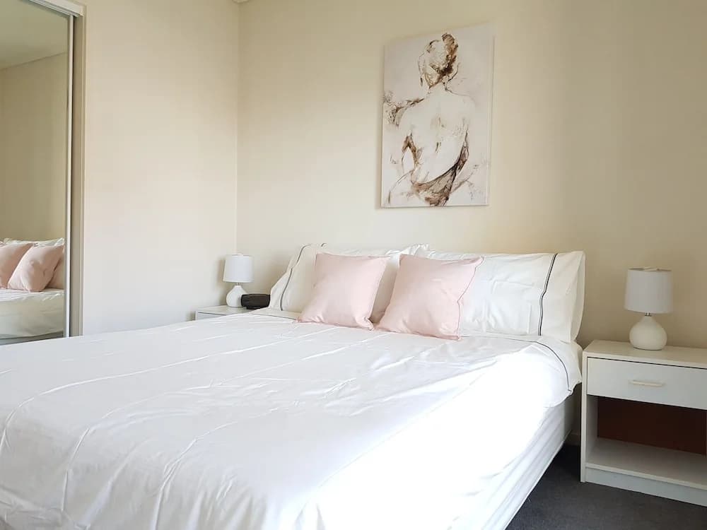 ReadySet Apartments at Sentinel - photo 3