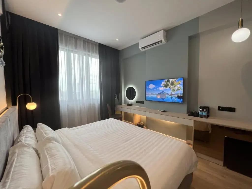 FUHOTEL - photo 2