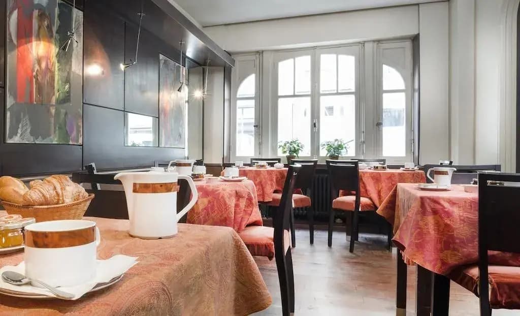 Hôtel Bonsoir Madame - photo 23