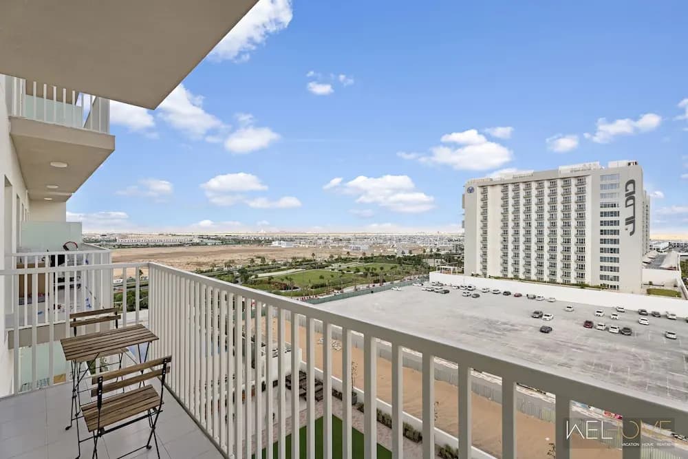 WelHome - Breathtaking View 1BR Apt in Damac Hills 2 - photo 13