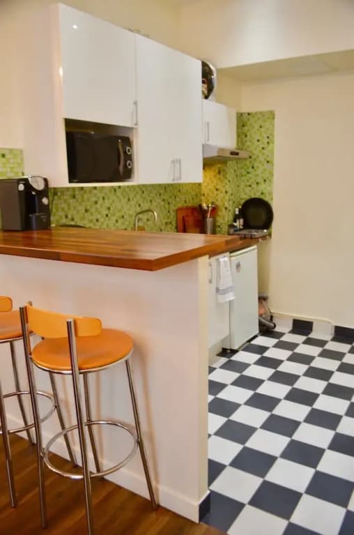 1 Bedroom Flat In Central Marais - photo 10