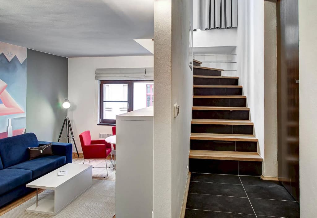 4 Arts Apartments by Adrez Living - photo 13