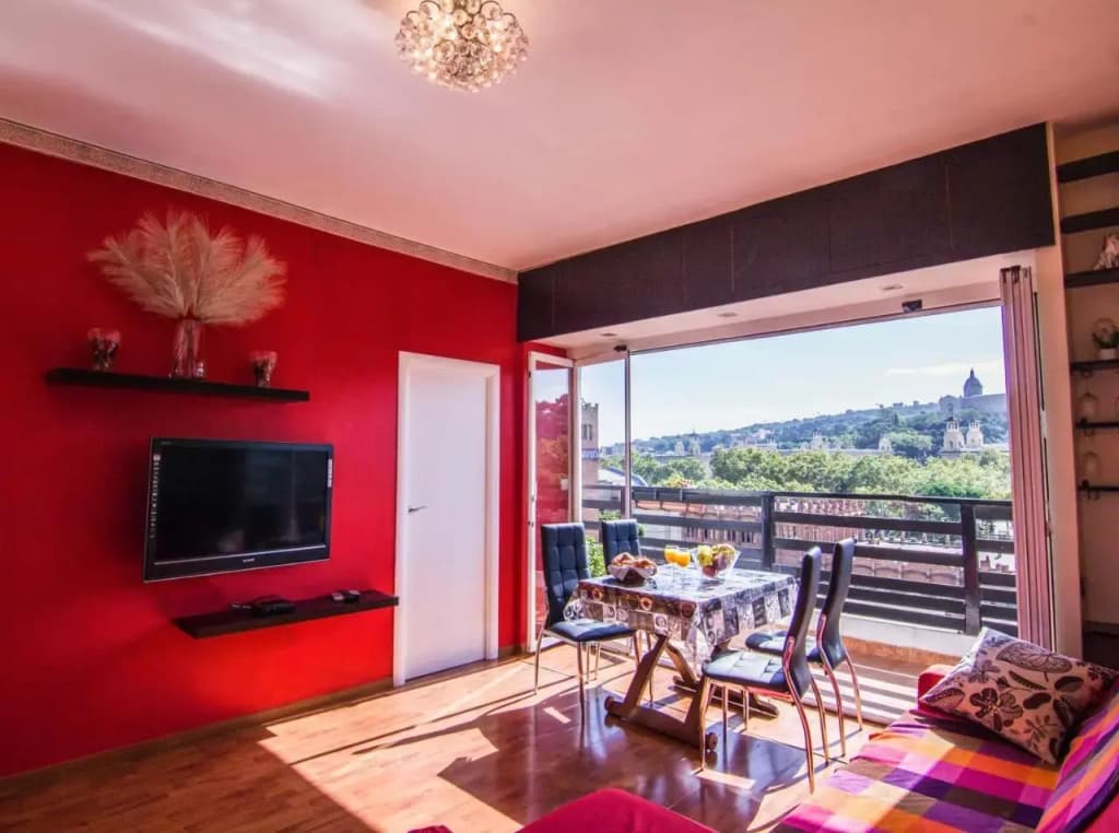 Unique Cozy Scenic Penthouse - photo 4