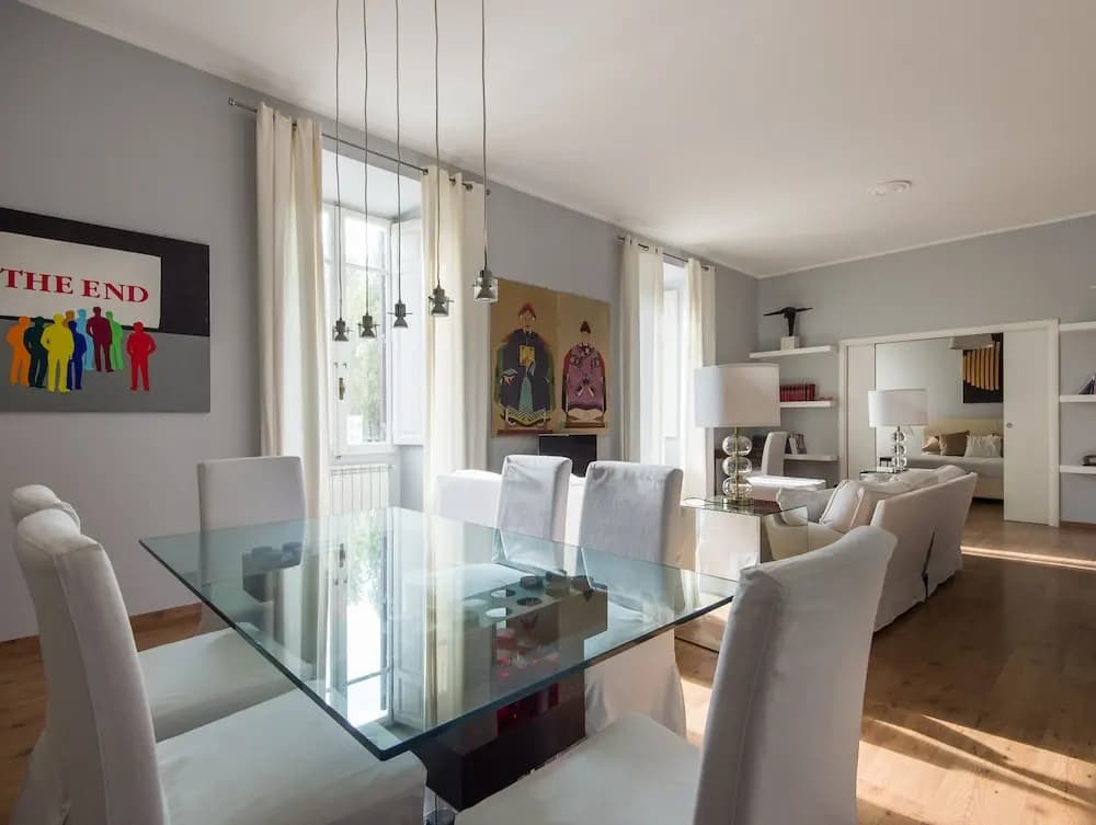 Luxury Apartment Auditorium - photo 8