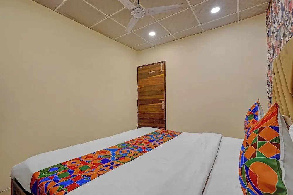 Fabhotel Silver Key I - photo 4