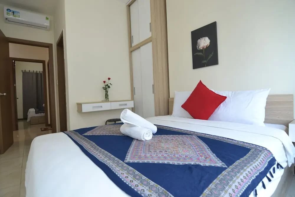 The Crystal Apartment - photo 45