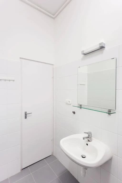 Home Plus Hostel - photo 8