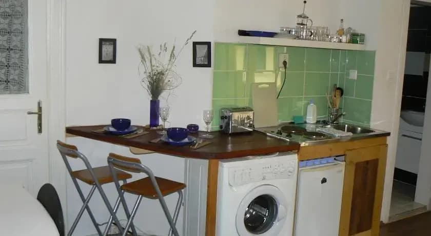 Lavender Apartment - photo 9