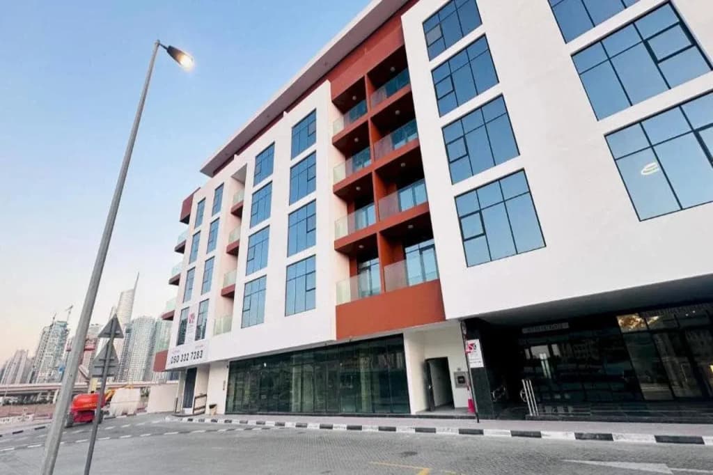 Sunday Sheikh Zayed Road Concord Tower 1 BR by Belvilla - photo 1