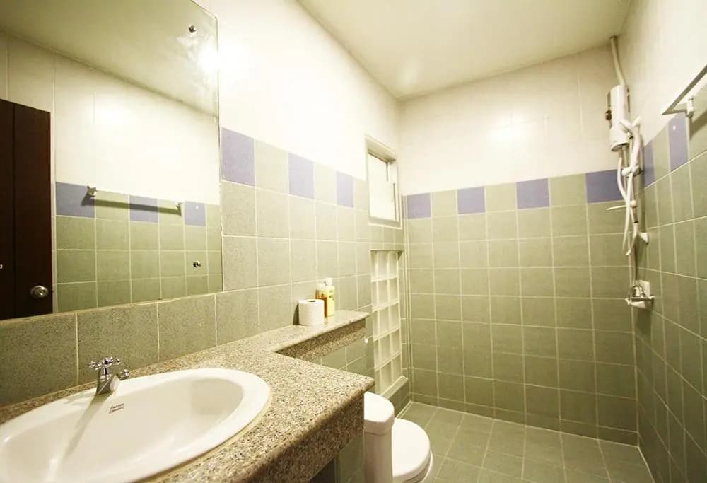 398 Hostel - photo 7