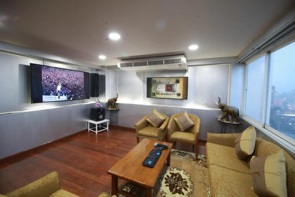 Leiview Hotel - photo 4