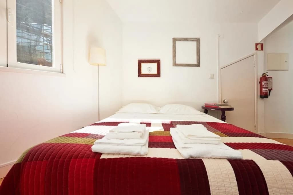 Hello Lisbon Santos Design Apartments - photo 2