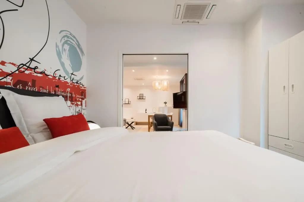 SUITE COCTEAU : au cœur de la Rive Gauche, neuf, design, 2/4/6 personnes - photo 3