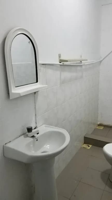 Metro Marine Drive Hotel - photo 7