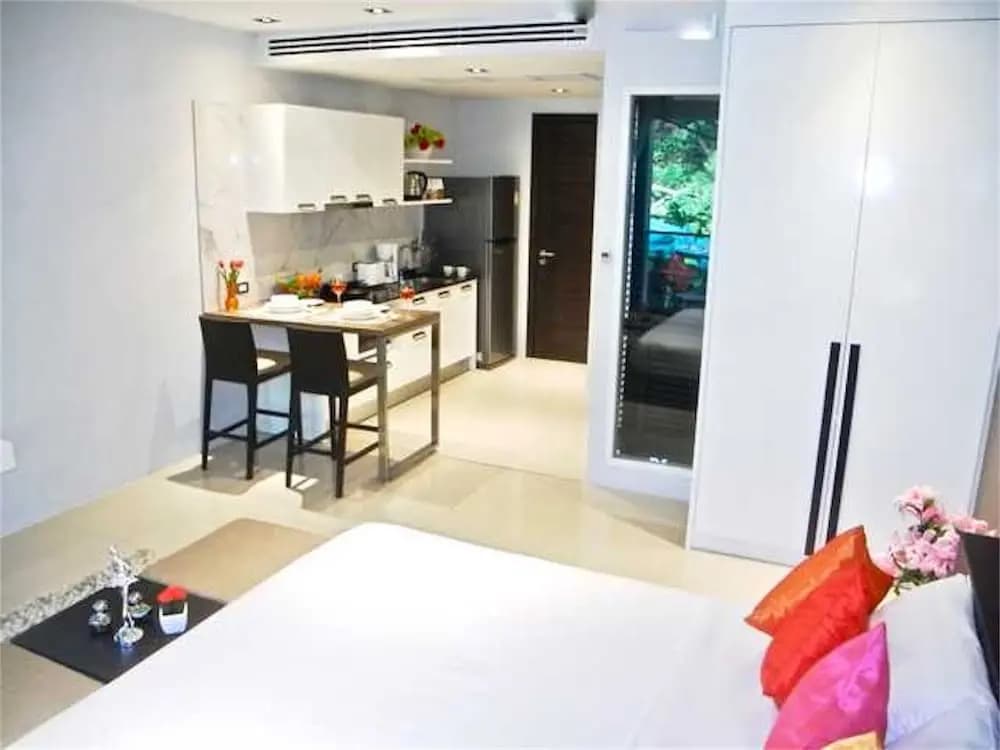 Emerald Patong Studio with Garden View - main photo