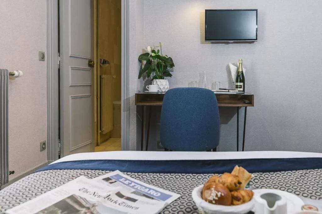 Hotel Saint Christophe - photo 20