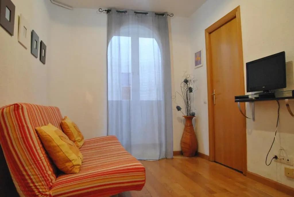 Bcn 324 Apartment - photo 3